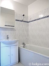 Apartment Colombes - Bathroom