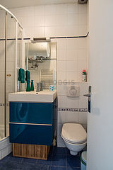 Apartment Paris 6° - Bathroom