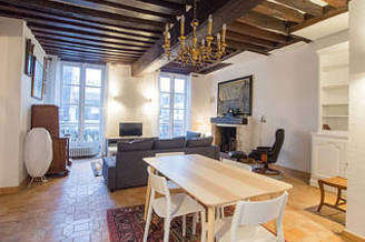 ᐅ Location Appartement 2 Pieces Place Des Vosges Saint Paul Appartement Meuble A Louer Paris 04 Lodgis