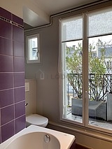 Appartement Paris 1° - Salle de bain