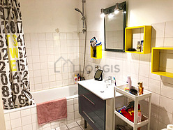 Apartment Lyon 8° - Bathroom