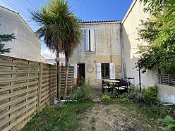 Apartment Bordeaux Centre - Yard