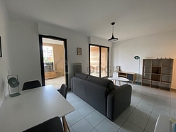 Apartamento Pont de l'Arc - Salaõ