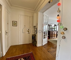 Apartment Paris 19° - Entrance