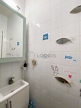 Modern residence Rueil-Malmaison - Toilet