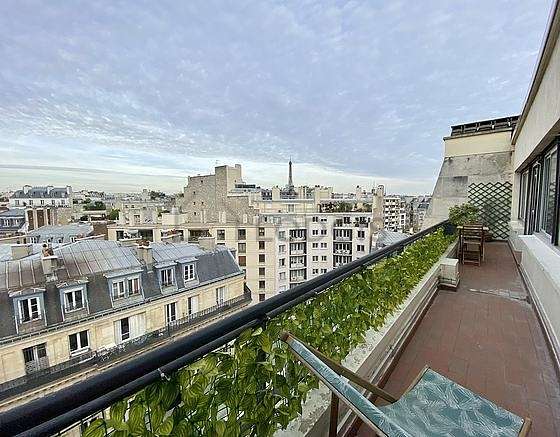 Appartement 1 chambre meublé avec terrasse, ascenseur et conciergeTrocadéro – Passy (Paris 16°)