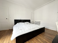 Duplex Paris 6° - Chambre