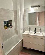 Apartment Courbevoie - Bathroom