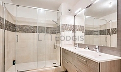 Apartment Saint-Cloud - Bathroom