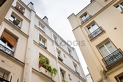 Apartment Paris 10° - Entrance