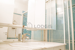 Apartment Courbevoie - Bathroom