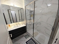 Apartment Hauts de seine - Bathroom