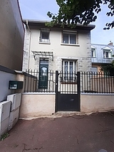 House Bagnolet - Yard