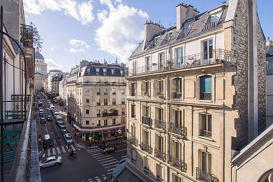 Location Appartement 2 Chambres Avec Terrasse Ascenseur Et Cheminee Paris 5 Rue Des Carmes Meuble 80 M Quartier Latin Pantheon